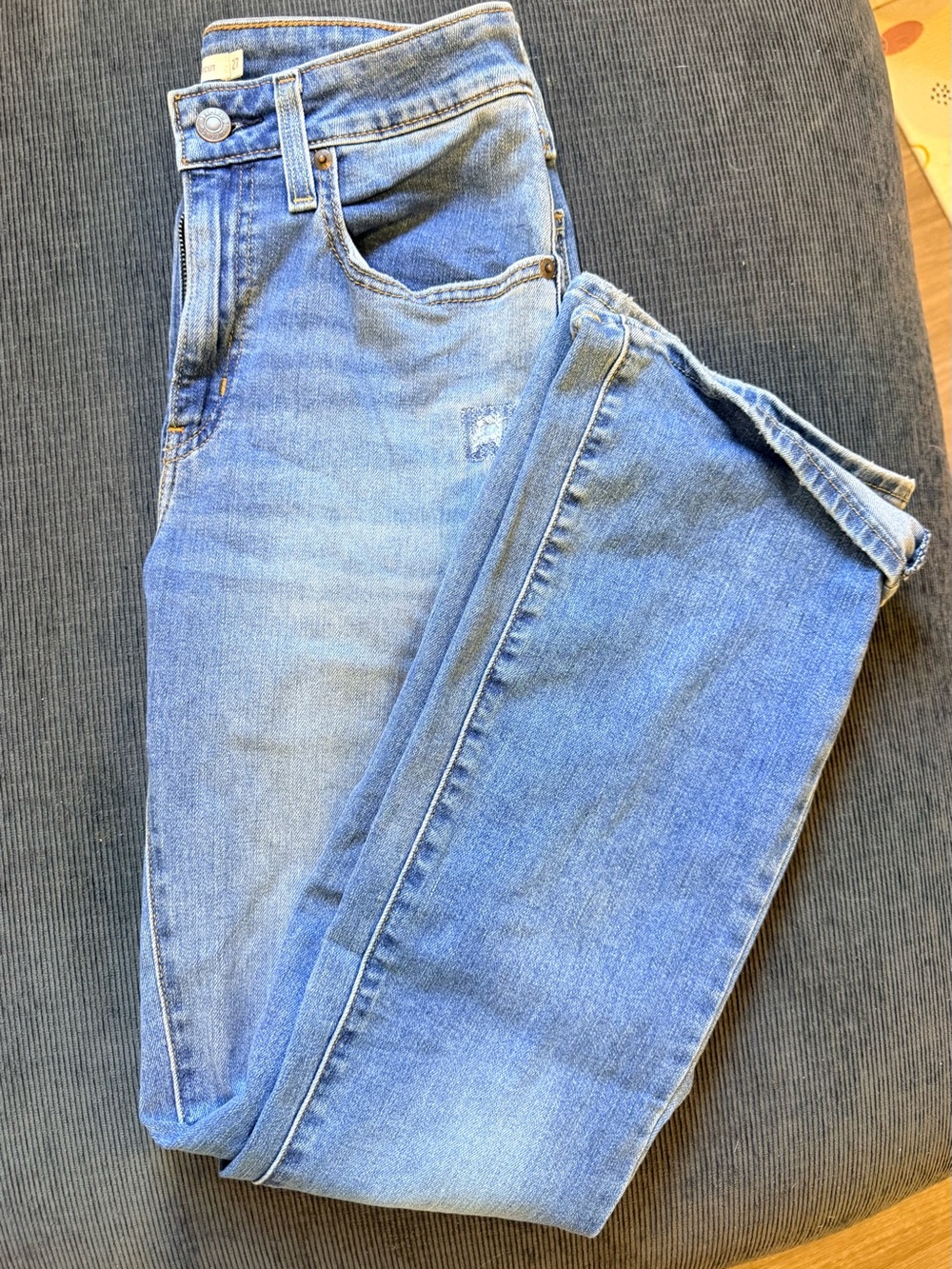 Levi 725 High Rise Bootcut